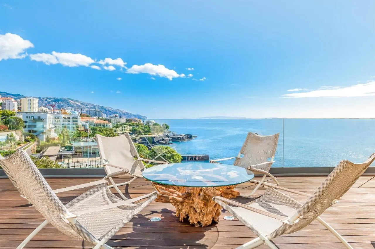 Hotel Baia Azul Funchal