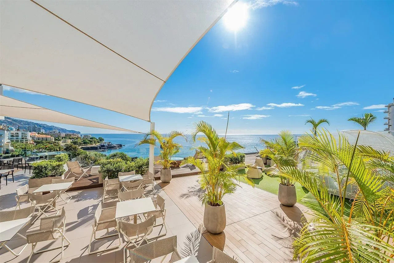 Hotel Baia Azul Funchal