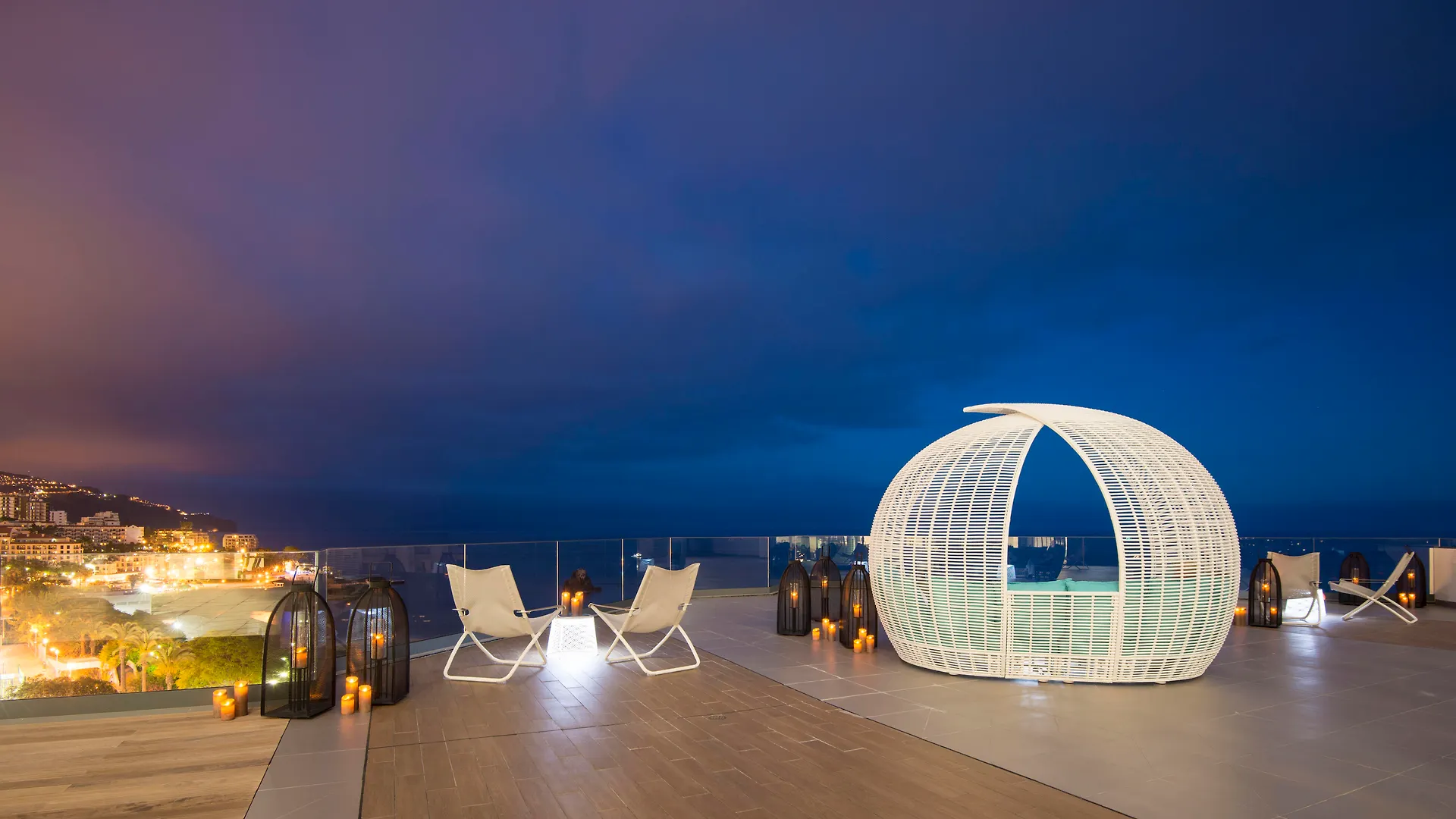 Hotel Baia Azul Funchal  Funchal (Madeira)